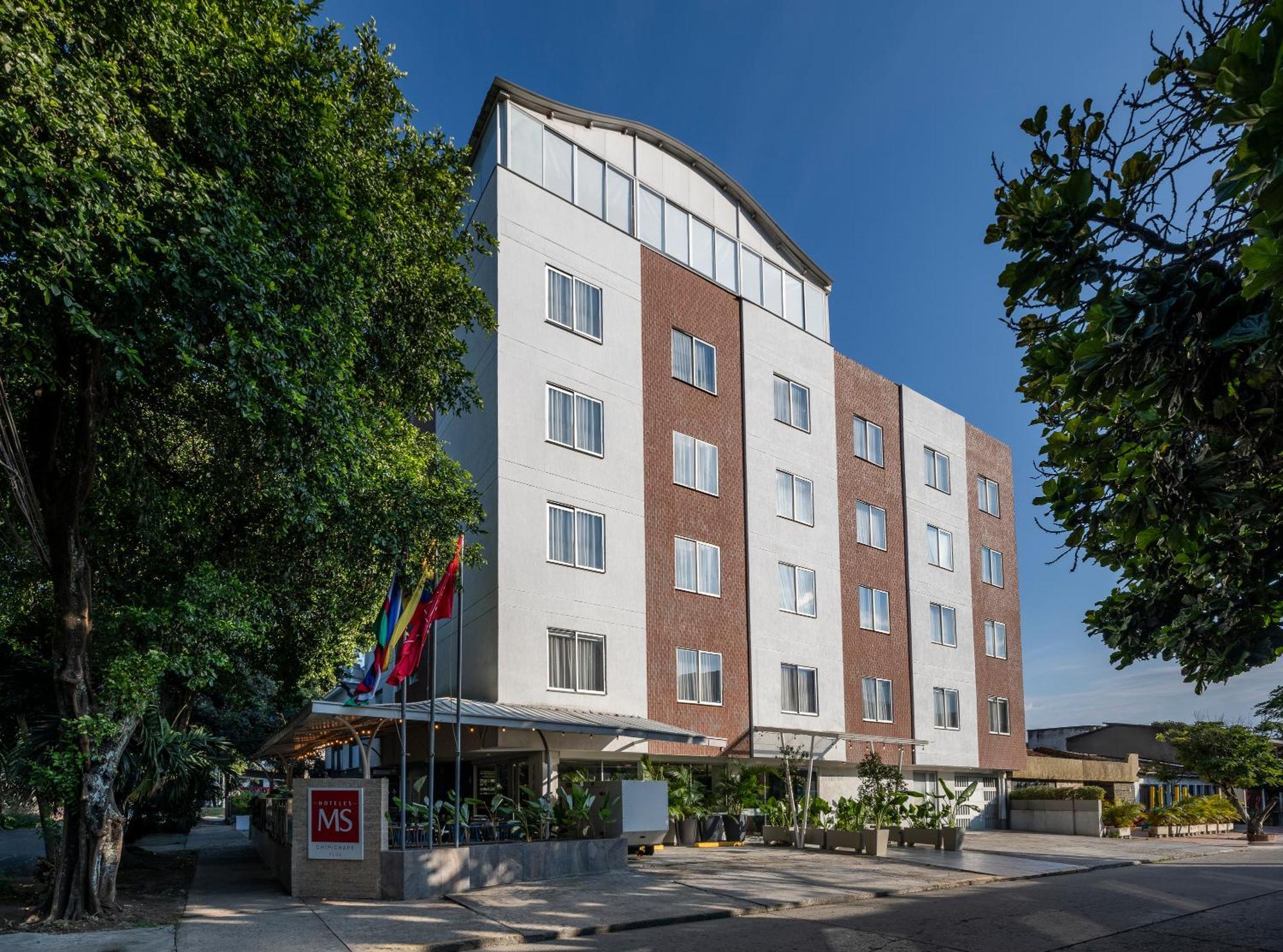 Hotel Ms Chipichape Plus Кали Екстериор снимка